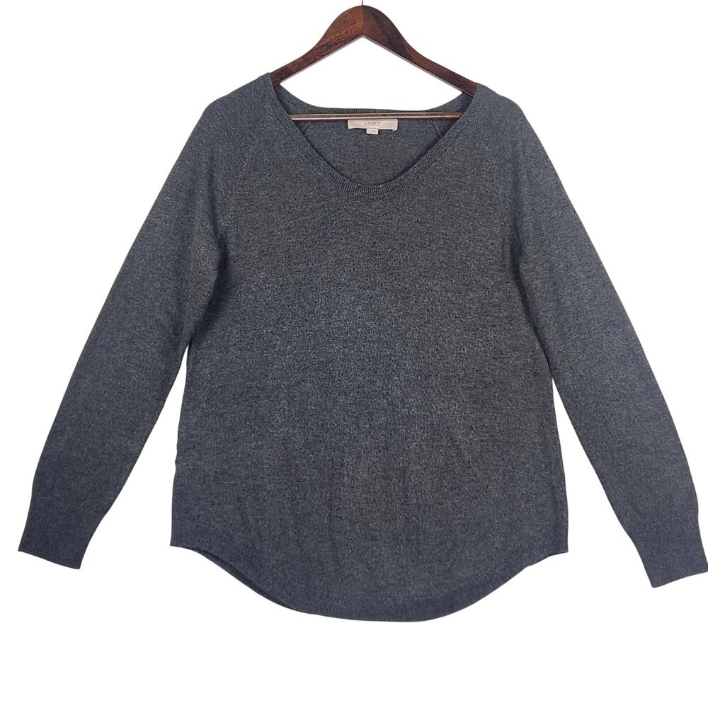 LOFT Pullover Sweater Women’s SZ L Charcoal Gray  Long Sleeve V- Neck Knit EUC